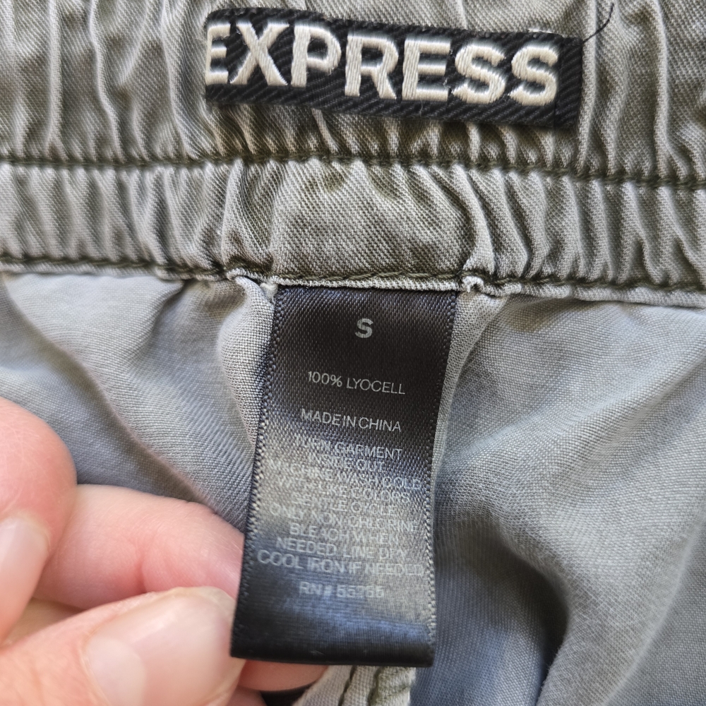 Express Womens Gray Pull On Shorts - Picture 6 of 6